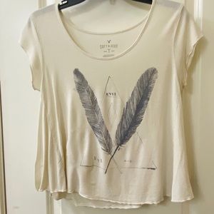 Feather tee